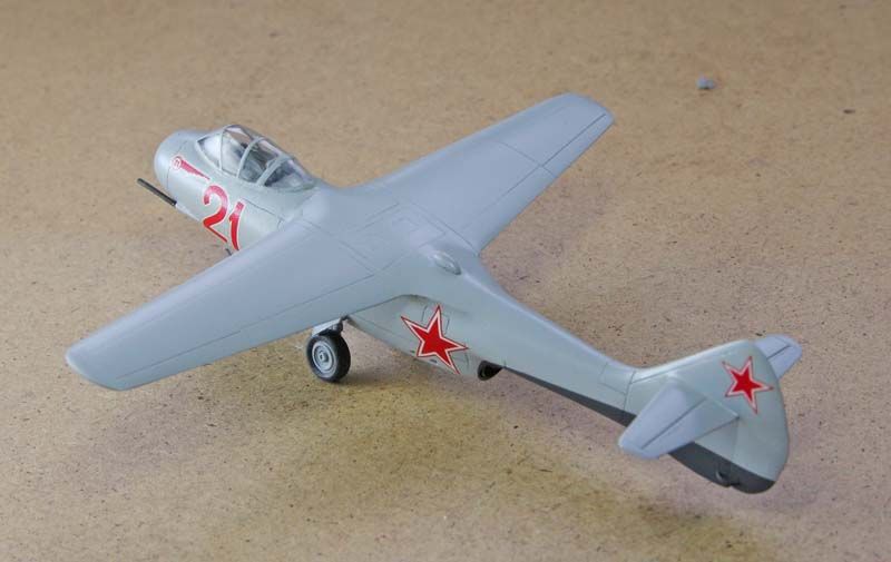 Lavochkin La 150 Prop+Jet 1/72 Resin Ready for Inspection Aircraft